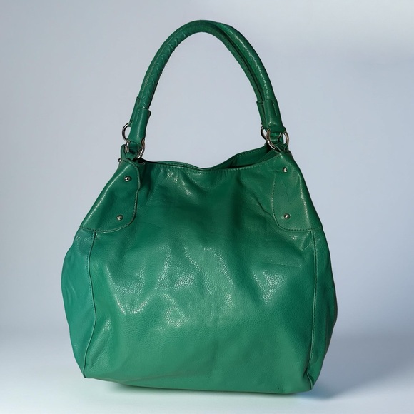 Chic Green Hobo Bag - Picture 1 of 11